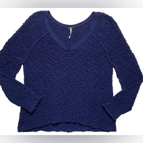 Free People Sweaters - Free People Shaggy Bear Songbird V Neck Boucle Knit Pullover Sweater size small